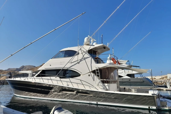 Riviera 77 Enclosed Flybridge - 2016