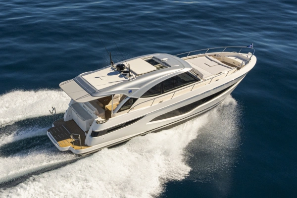 4300 Sports Express